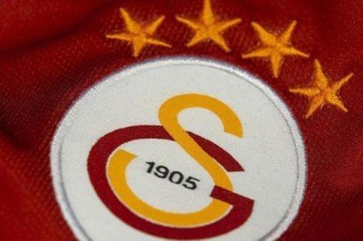 Galatasaray Kulübü, sahasındaki maçların hatırasına resim koleksiyonu oluşturacak
