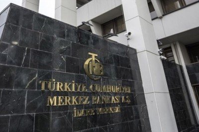 Merkez Bankası'ndan kur açıklaması: Şirketler ve yurttaşlar 'uyarıldı!'