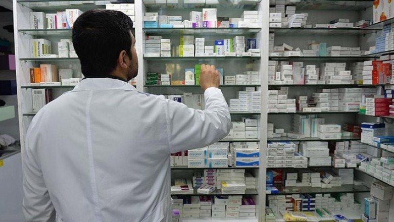 Sağlık Bakanlığı duyurdu: 17 ecza deposu ve 144 eczane hakkında idari işlem başlatıldı