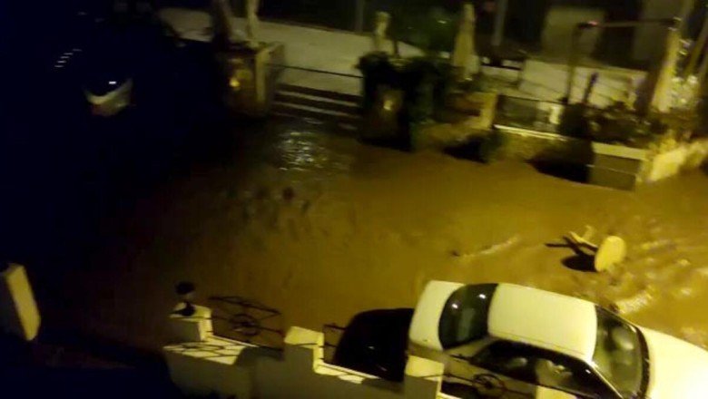 Marmaris’te sel nedeniyle 2 evi su bastı