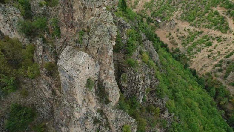 Karadeniz’in ikinci Sümela’sı için restorasyon isteği