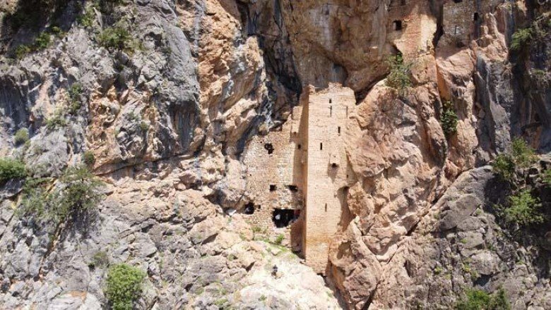 'Torosların Sümelası' olarak tabir edilen Sin Manastırı, keşfedilmeyi bekliyor