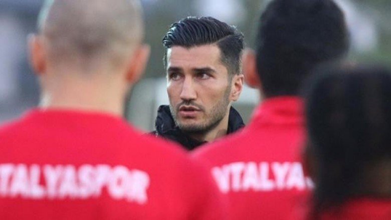 Antalyaspor’da hocalığa getirilen Nuri Şahin, futbolu bıraktı