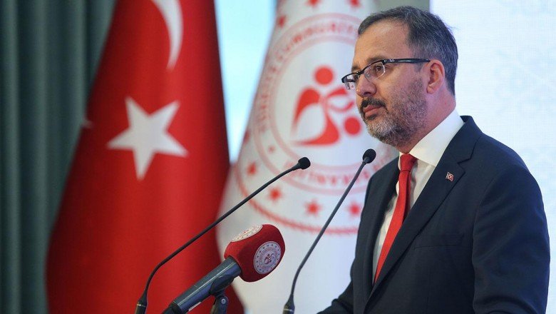 Bakan Kasapoğlu’ndan milli kick boksçulara tebrik