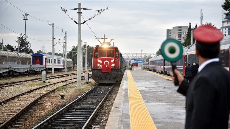 Bakü-Tiflis-Kars Demir Yolu’ndaki ‘yapısal engeller’ kalkacak, yük taşımacılığı artacak