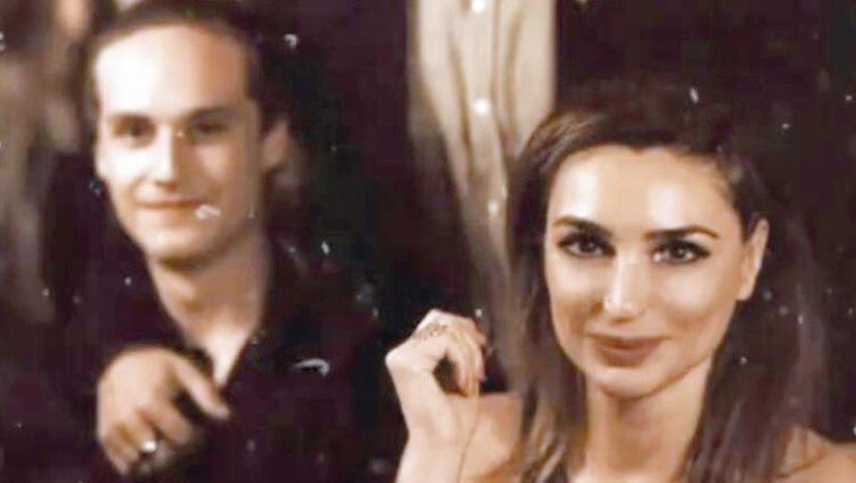 Bilge Öztürk’ten 22 yaş küçük sevgilisi Daren Gerede ile mutluluk pozu