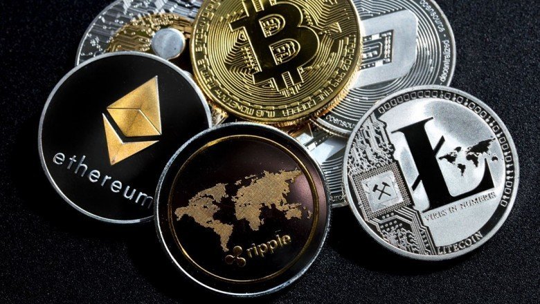 Bitcoin, Ethereum ve Altcoin’lerde son durum ne? 12 Ekim 2021 BTC, Dogecoin ve XRP kaç dolar/TL oldu?)