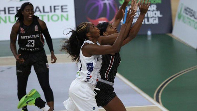 Bursa Büyükşehir Belediyespor 75 – 76 Antalya 07 Basket (Maç özeti)