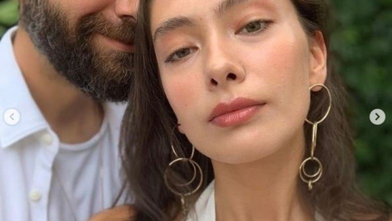 Dönüşü muhteşem oldu! Neslihan Atagül derin yırtmaçlı beyaz elbisesi ile yaktı geçti! – Sabah