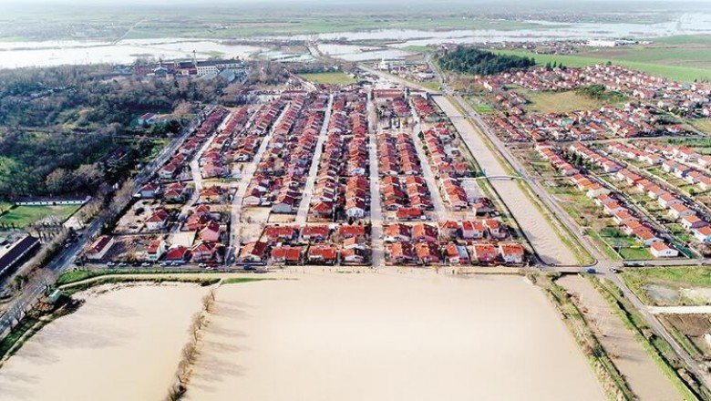 Ege ve Trakya’yı sel vurdu