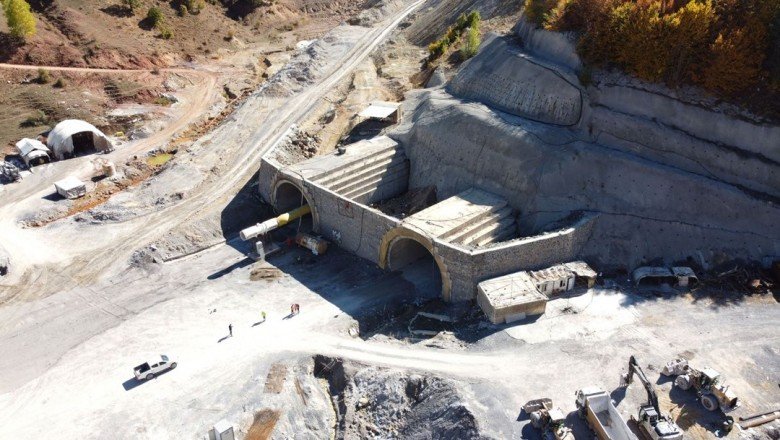 Geminbeli Tüneli’nde ışığa son 250 metre