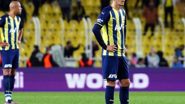 Kadıköy’de ‘Yönetim İstifa’ sesleri