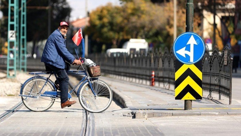 Konya’da 7’den 70’e herkes pedal çeviriyor