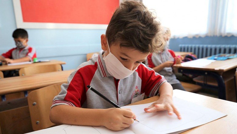 MEB’den ders kitapları kararı