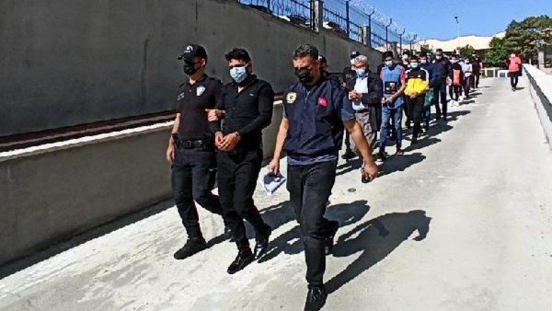 Mersin’de terör operasyonu: 11 gözaltı