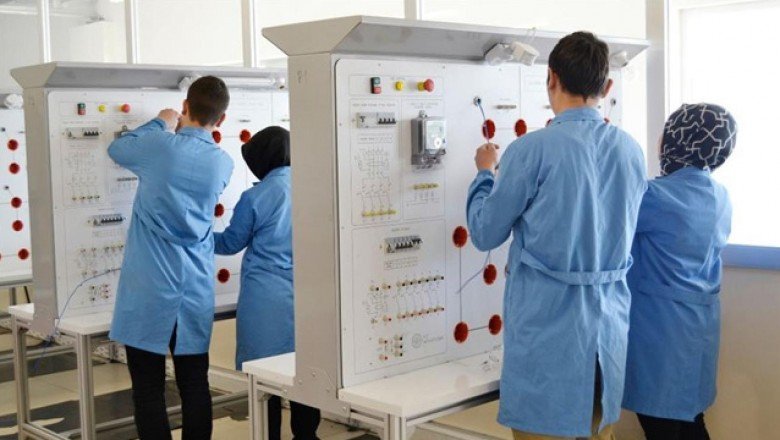 Mesleki eğitimde yeni adım: Mükemmeliyet merkezleri kurulacak