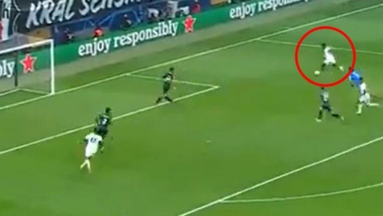 Taraftar saç baş yoldu! Batshuayi’nin kaçırdığı goller sonrası eski Fenerbahçeli Samatta gündeme oturdu