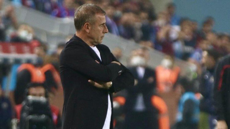 Trabzonspor’da Abdullah Avcı’dan Fenerbahçe galibiyeti sonrası şampiyonluk açıklaması!