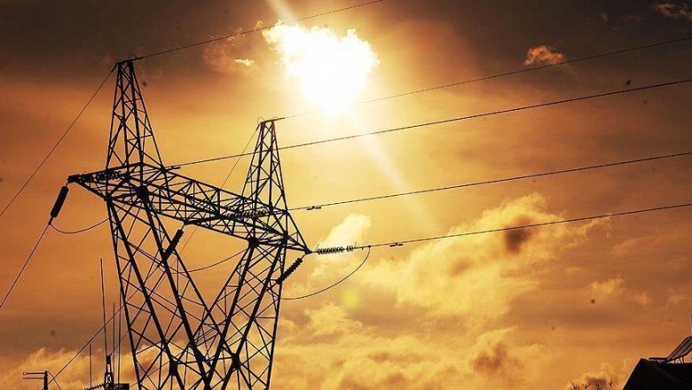 Türkiye’nin elektrik tüketimi geçen yılın aynı ayına göre yüzde 12,19 arttı