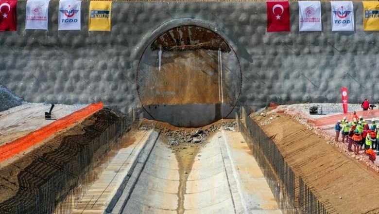 Türkiye’nin en geniş TBM tünelinde ışık göründü