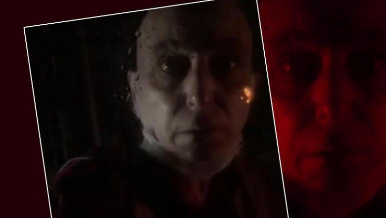 Yol kesti… Aracı yumrukladı! Bu da taksici görünümlü maganda