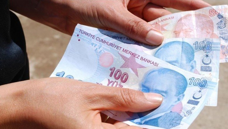 Yükseköğrenim öğrencilerinin ekim ayı burs ve kredi ödemeleri başladı