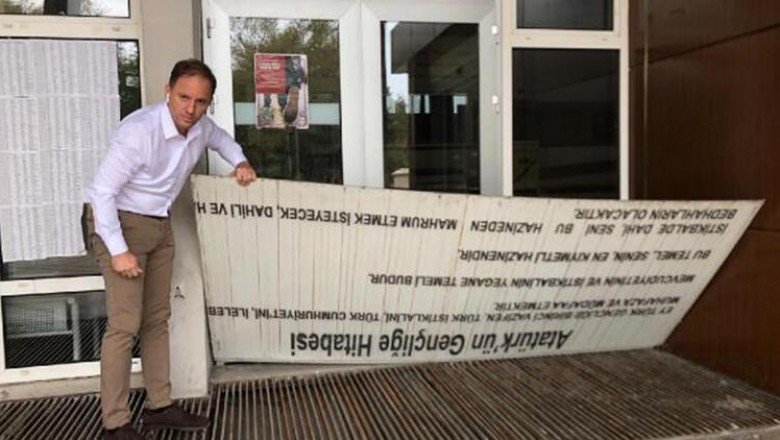 Zonguldak’ta ‘Gençliğe Hitabe’ levhasının kesilip mazgal kapatılmasına inceleme