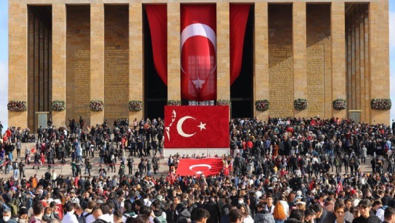10 Kasım’da Anıtkabir’e ziyaretçi akını