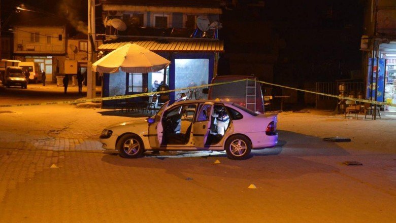 Afyonkarahisar’da otomobile ateş açılması sonucu 4 kişi öldü