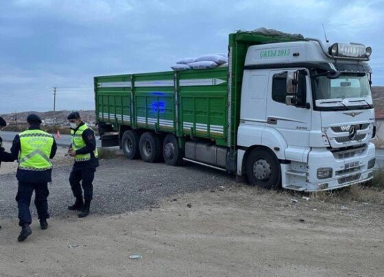 Aksaray’da kamyonun çarptığı lise öğrencisi ağır yaralandı