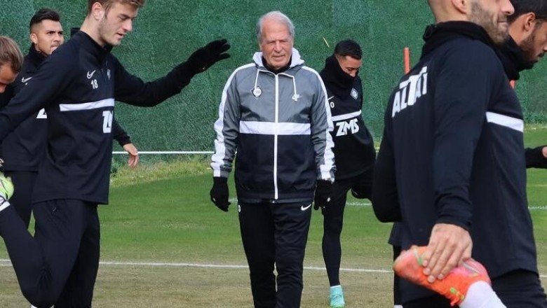 Altay’da Başakşehir maçı öncesi 2 eksik