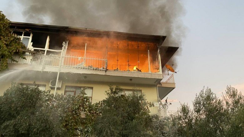 Antalya’da yangın: Ev kullanılamaz hale geldi
