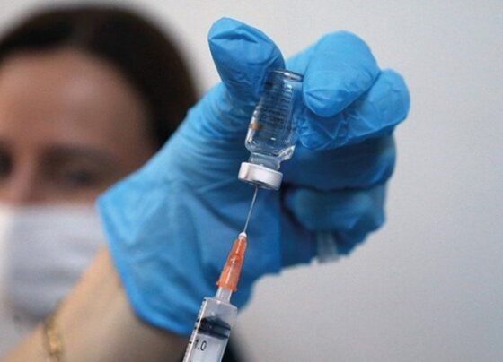 Aşılama durma noktasına geldi: Halen aşı yaptırmayan 14 milyon kişi var