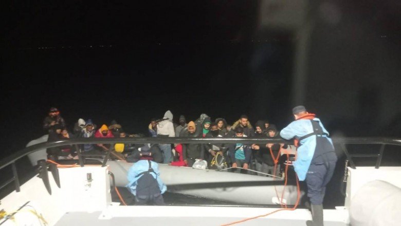 Aydın açıklarında 33 düzensiz göçmen kurtarıldı