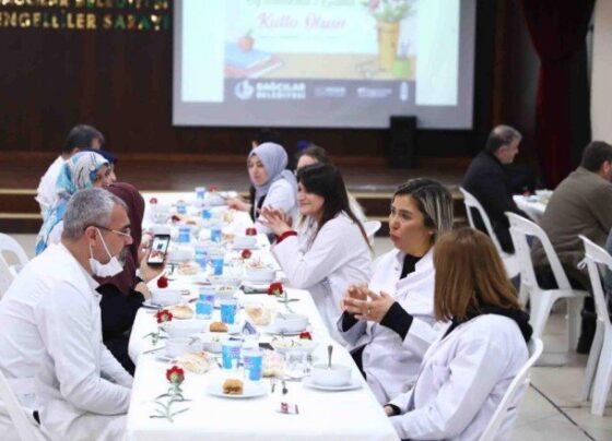 Bağcılar’da özel eğitim öğretmenleri onuruna yemek verildi