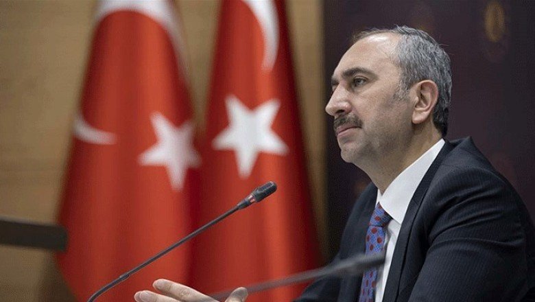 Bakan Gül’den Bolu Belediyesi’ne tepki: Kamu hizmetinden yararlanmada herkes eşittir