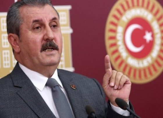 BBP lideri Mustafa Destici: Asgari ücret en az 4 bin TL olmalı