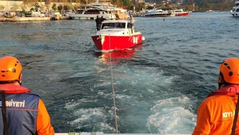 Beykoz açıklarında sürüklenen tekne kurtarıldı