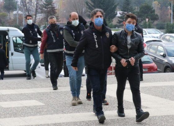 Bolu’da yakalanan 5 hırsızlık şüphelisinden 3’ü tutuklandı