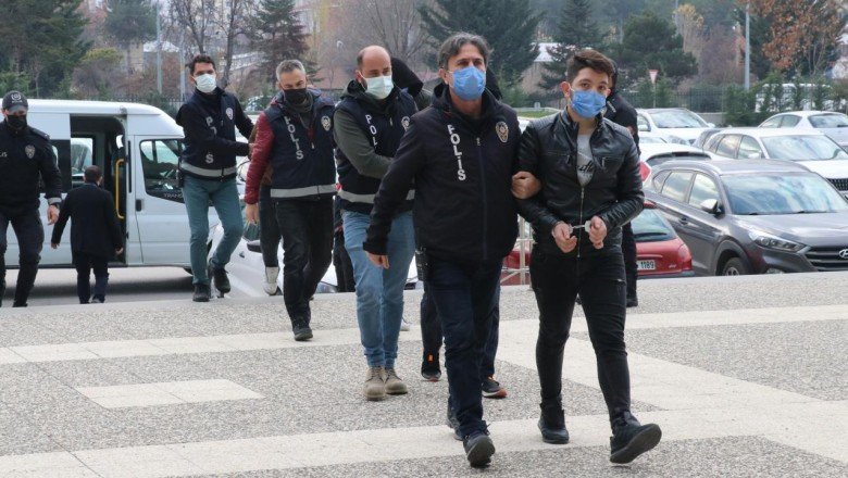 Bolu’da yakalanan 5 hırsızlık şüphelisinden 3’ü tutuklandı