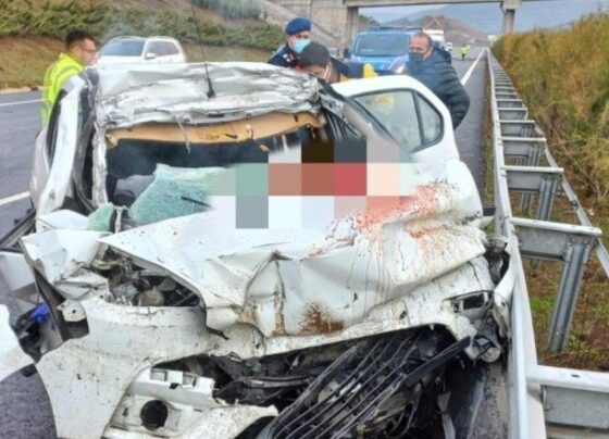 Bursa'da otobanda feci kaza: 4 can kaybı