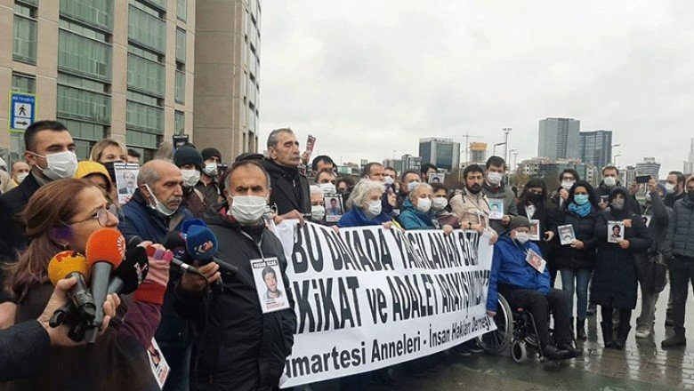 Cumartesi Anneleri yargılanıyor: “Kontgerilla şefleri, işkenceciler değil biz yargılanıyoruz”