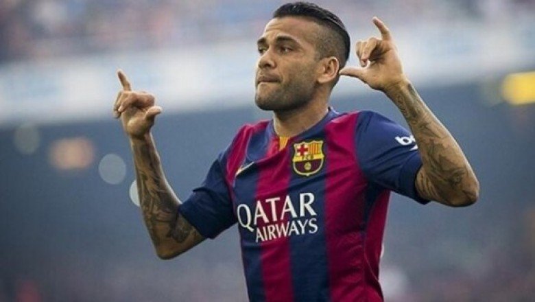Dani Alves tekrar Barcelona'da
