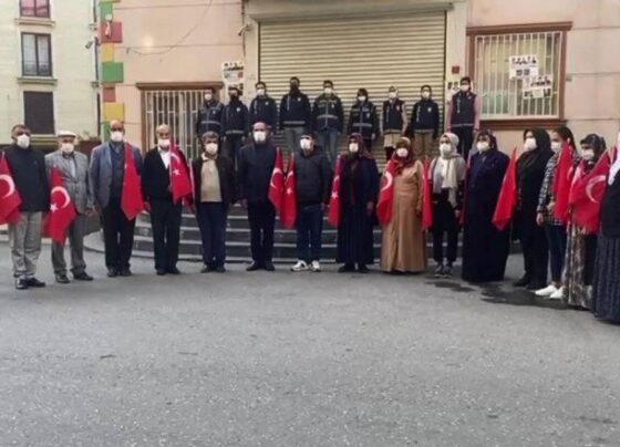 Diyarbakır anneleri 800 gündür evlatları için nöbette