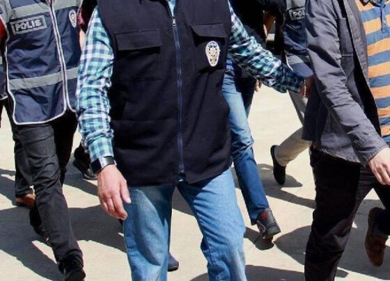 Edirne merkezli 9 ilde FETÖ soruşturması: 12 gözaltı kararı