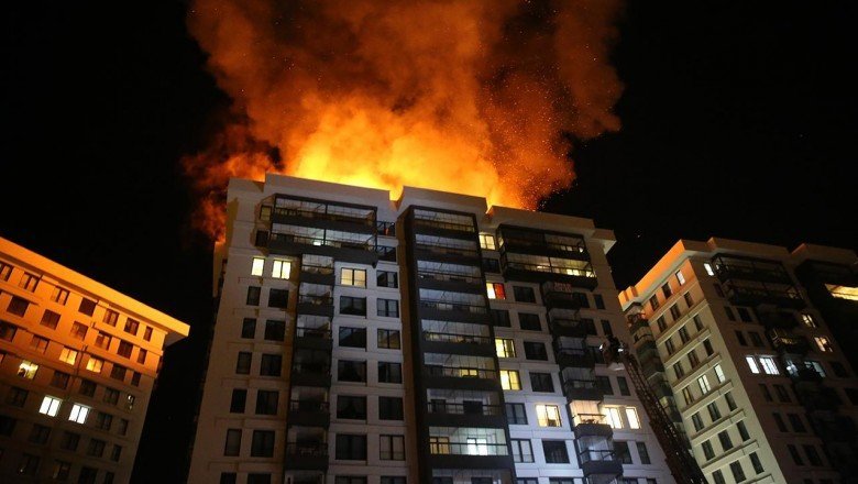 Eskişehir’de 11 katlı binada yangın