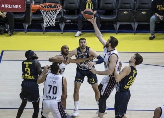 EuroLeague’de Fenerbahçe, Milan’a 25 sayı farkla yenildi