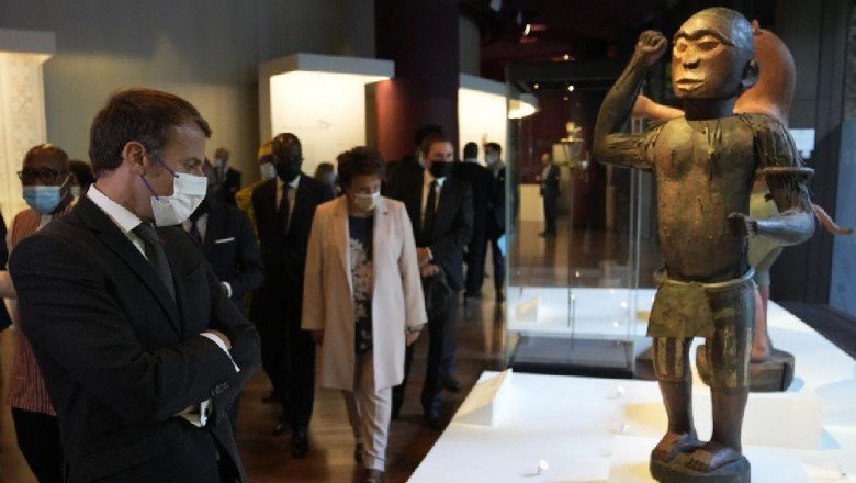 Fransa 26 tarihi eseri Benin’e iade etti