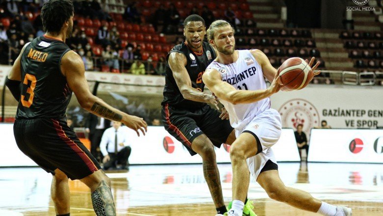 Galatasaray Nef, Gaziantep’te yıkıldı