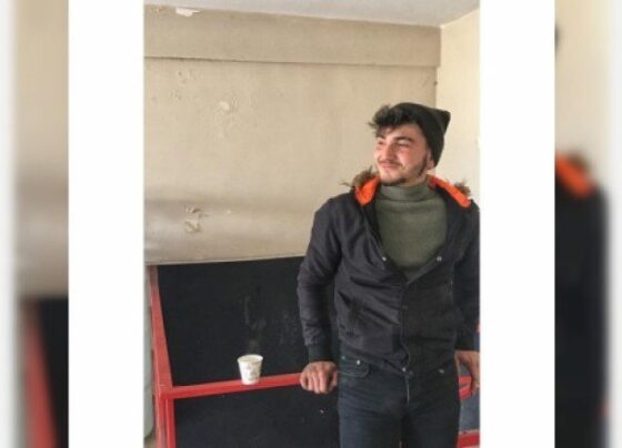 Genç işçi demirlerin altında kalarak can verdi!